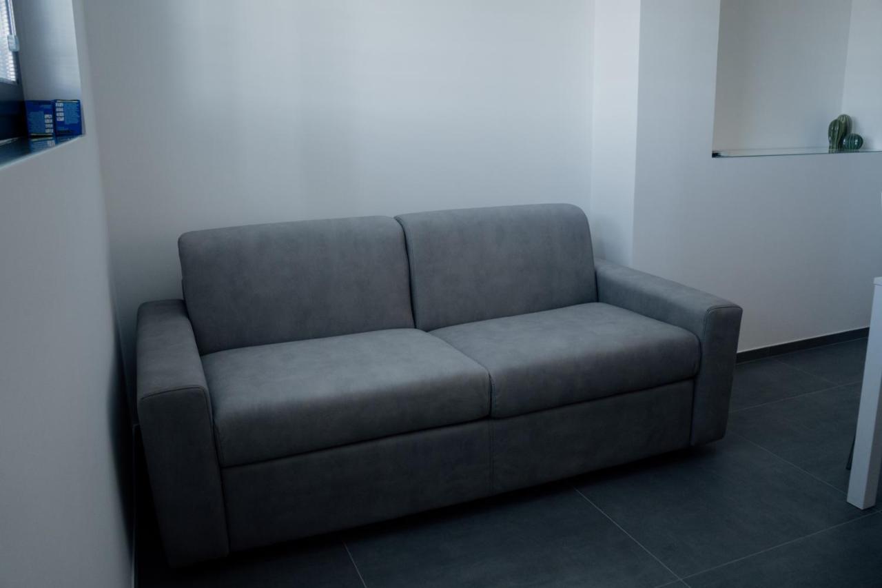 Domus Residence - Lucrezio - บารี ภายนอก รูปภาพ
